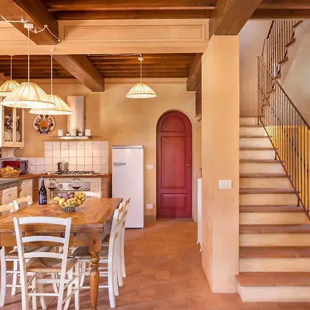 Вилла Le Vigne 4 By Salogi *